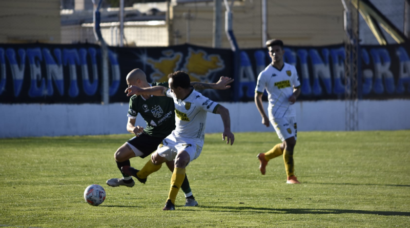 Santamarina visita a Tristán Suárez