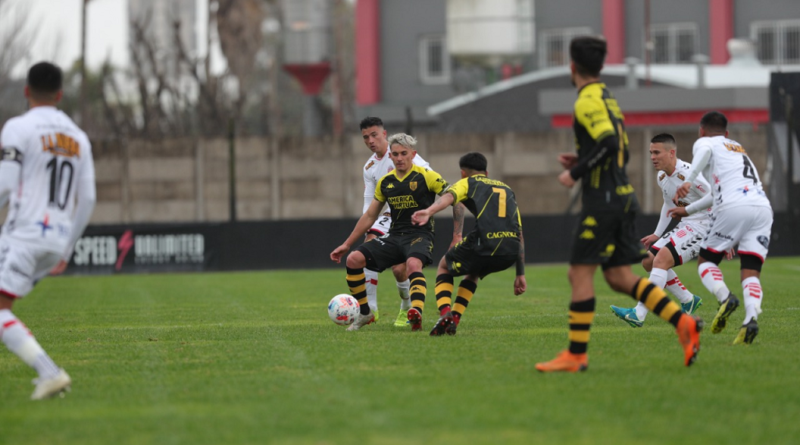 Santamarina empató ante Barracas Central
