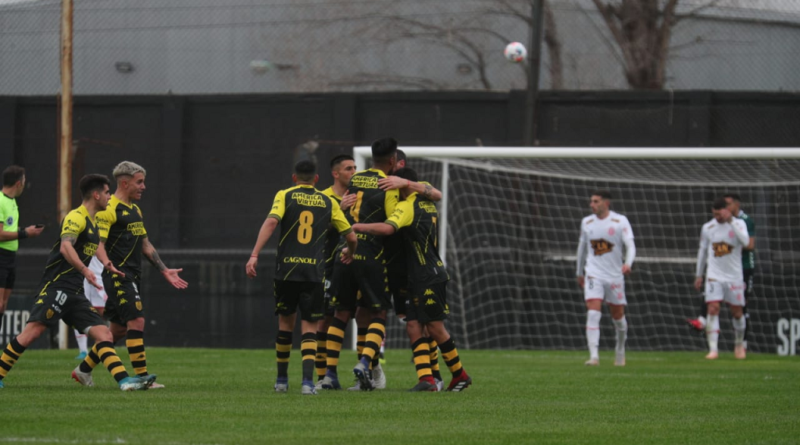 Santamarina recibe a Independiente Rivadavia