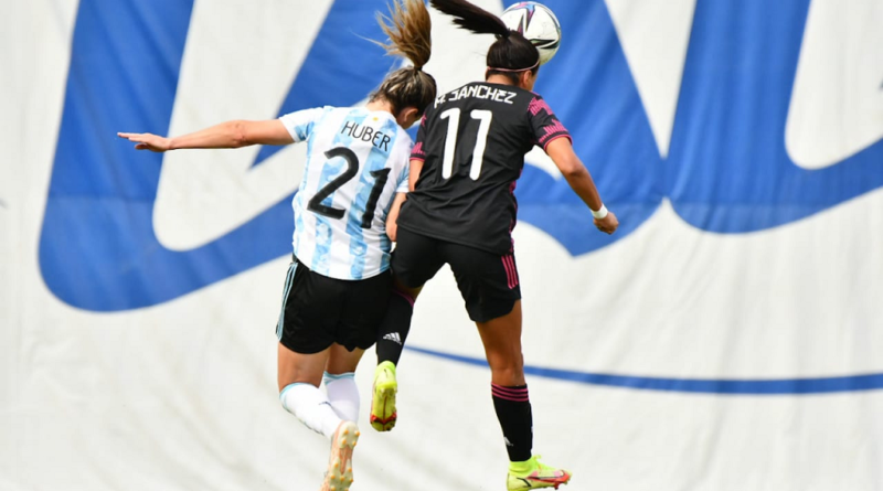 Argentina sufrió una dura derrota ante México