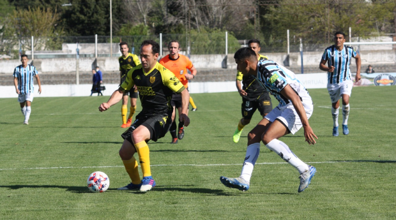 Santamarina igualó con Almagro