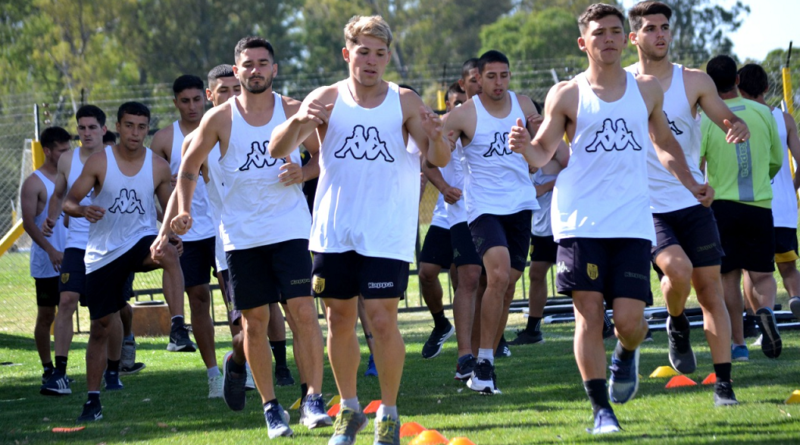 Santamarina prueba jugadores