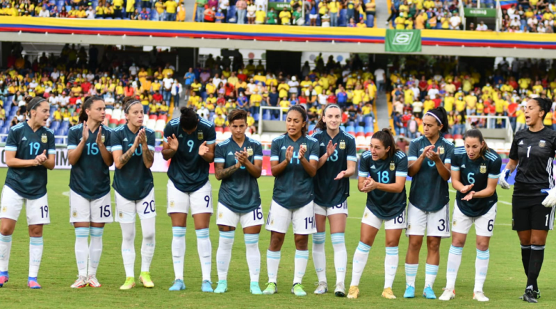 Romina Núñez presente en el empate de Argentina