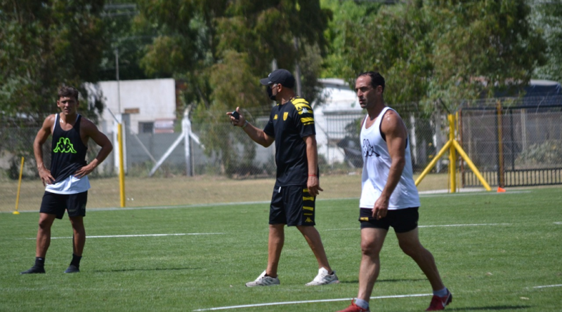 Santamarina se presenta en casa