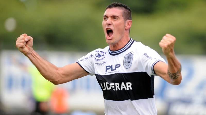 Pucho jerarquiza la URD