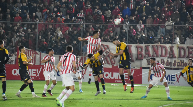 Santamarina cayó por 4 a 0 en Tucumán