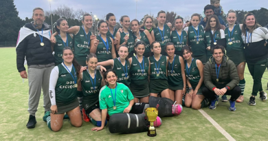 Los Cardos hockey