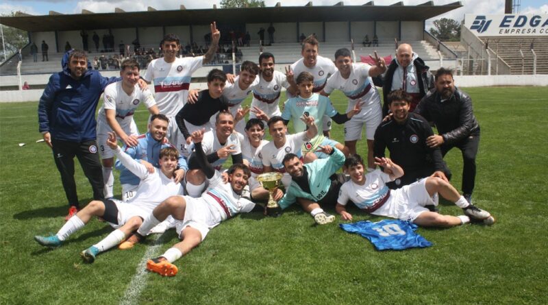 Deportivo Tandil campeón del año en Reserva