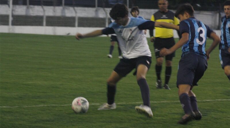 El Sub 15 ganó por la mínima